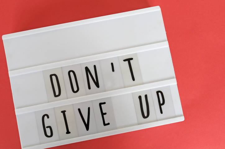 DON'T GIVE UP message